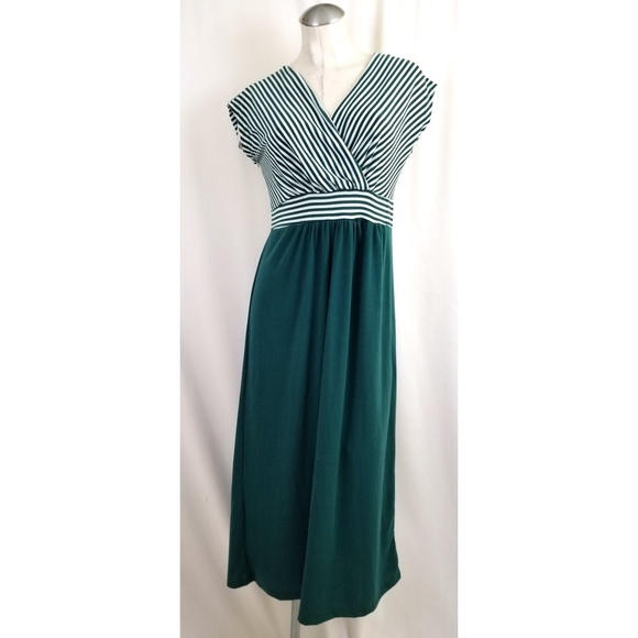 Jon & Anna Dresses & Skirts - Jon & Ana Size XL Green Off White Dress Long